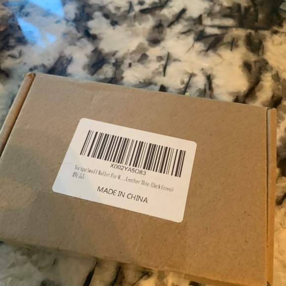 Yocipa small leather wallet for women . New in box. Retail 27 - Picture 9 of 9